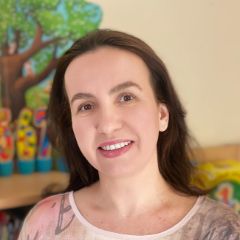 Симонова Лариса